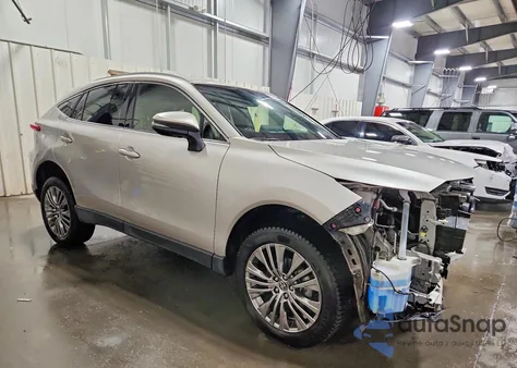 2022 Toyota Venza Le z USA, uszkodzony, nr VIN JTEAAAAH9NJ111204